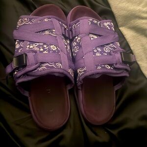 MENS Draco slides: Size 10.5